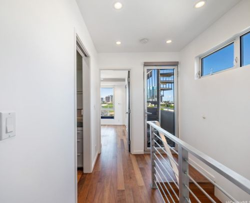 1538 Pele St, Honolulu HI 96813-2010 exterior