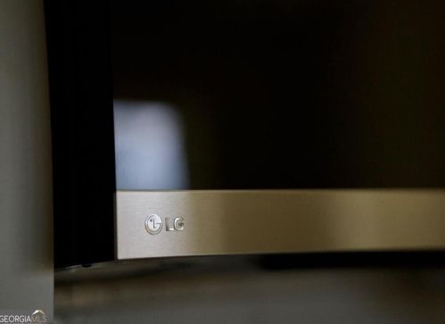 2050 Forrest Park Rd, Atlanta GA 30315-8637 exterior