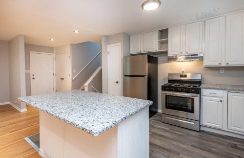 8084 Grandview Dr, Milwaukee WI  53223-3429 exterior