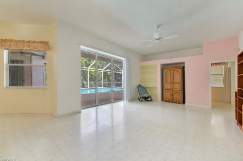 149 Palmetto Dunes Cir, Naples FL 34113-7566 exterior