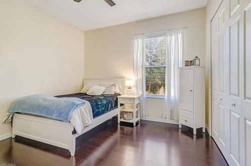 370 19 St, Naples FL 34117-3327 exterior