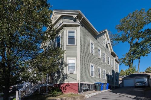 27 Peach Ave, Providence, RI 02906-1827