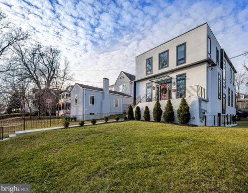 1270 Lawrence St, Washington DC  20017-4027 exterior