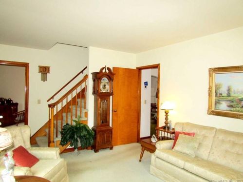 207 Eno Ave, Torrington CT 06790-5625 exterior