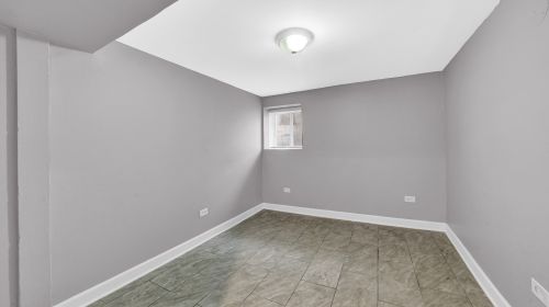 4428 Monroe St, Chicago IL 60624-2519 exterior