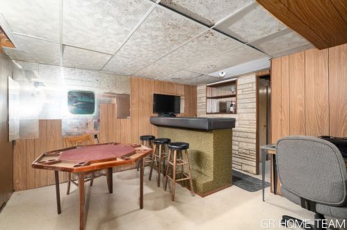 3823 Illinois Ave, Wyoming MI exterior