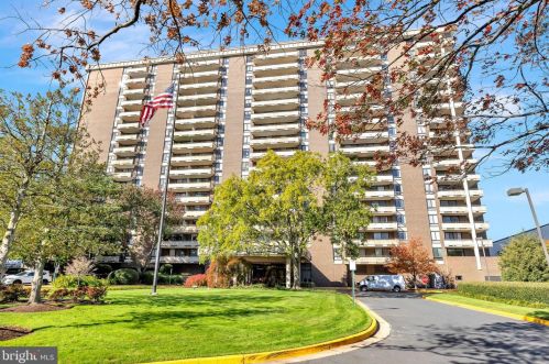 1800 Old Meadow Rd, Mc Lean VA  22102-1899 exterior