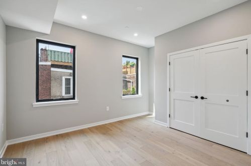 2200 Kater St, Philadelphia PA 19146-1139 exterior