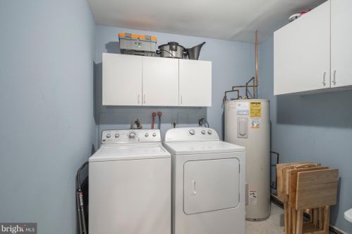 47 Orch Ct, Limerick PA 19468-2911 exterior