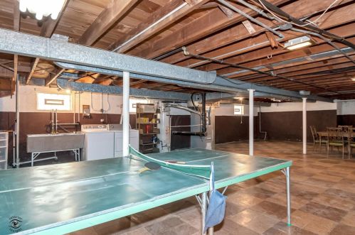 10108 Washtenaw Ave, Chicago IL 60645-3228 exterior