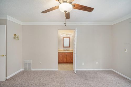 15503 Bear Crk Dr, Tampa FL 33624-1701 exterior