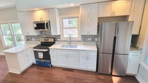 179 North Ave, Elmhurst IL 60126-2558 exterior