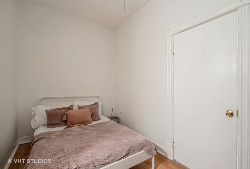 2007 Cullerton St, Chicago IL  60608-2620 exterior