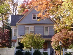 61 Bowdoin St, Newton, MA 02461-1452