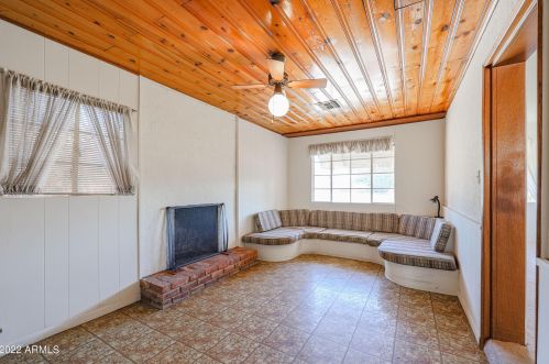 5641 7 Dr, Phoenix AZ 85029-1805 exterior