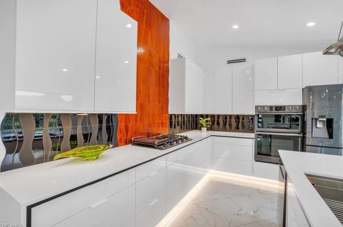 1919 Countess Ct, Naples FL 34110-1005 exterior