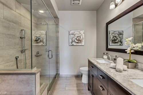 527 Peoria St, Chicago IL 60621-1634 exterior