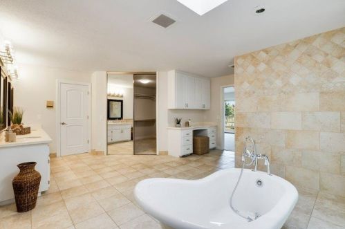 7217 Pne Grv Way, Folsom CA 95630-1952 exterior