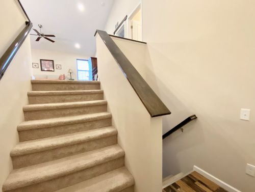 554 Oak Mdw Dr, Middlevle MI 49333-8478 exterior