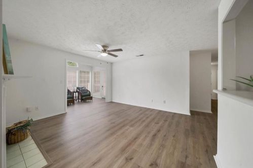 608 Berkeley Wood Dr, Duluth GA 30096-6360 exterior