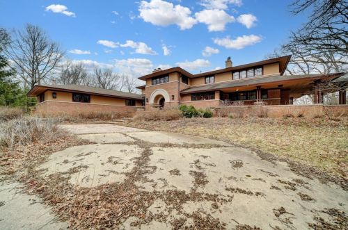 7611 Oakridge Ct, Bull Valley IL 60012-1600 exterior