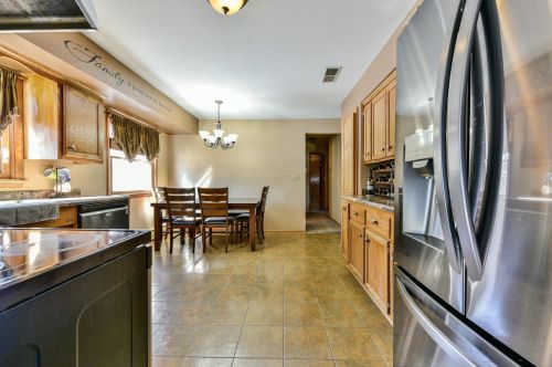 7143 98, Milwaukee WI exterior