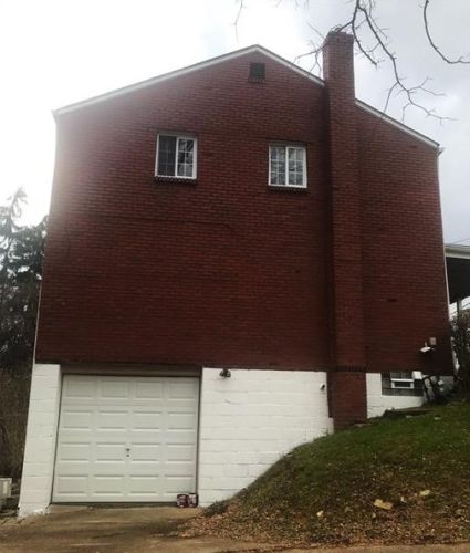 925 Elizabeth St, Pittsburgh PA 15221-3966 exterior