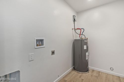 1023 9th St, Tucson AZ  85719-5436 exterior