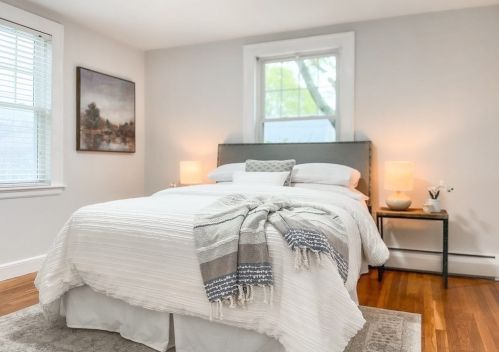 3 Johnson Ave, Peabody MA 01960-5225 exterior