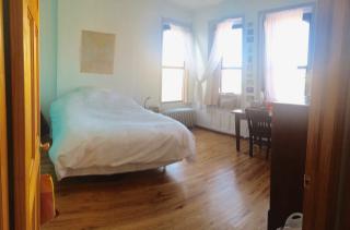 5 Berkeley Pl, Brooklyn NY  11217-4489 exterior