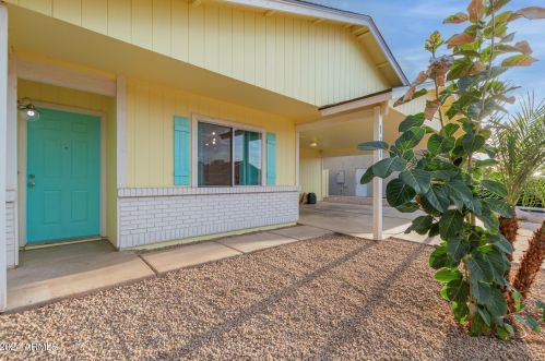 1317 Chilton St, Chandler AZ 85224-1318 exterior