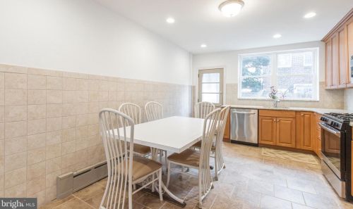 1323 Clarion St, Philadelphia PA 19148-2917 exterior