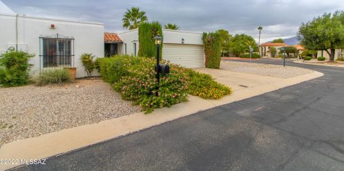 6629 Calle Cavalier, Tucson AZ  85715-4704 exterior
