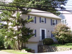 215 Grove St, Newton, MA 02466-2225