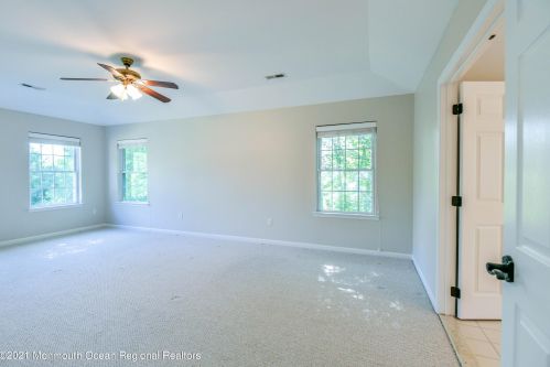 5 Markus Ct, Jackson Twp NJ  08527-2886 exterior