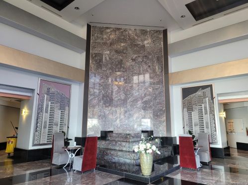 725 Kapiolani Blvd, Honolulu HI  96813-5247 exterior