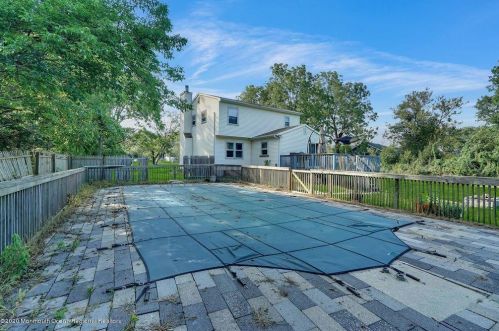 95 Hope Chapel Rd, Jackson Twp NJ 08527-5061 exterior