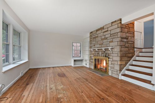 10535 Talman Ave, Chicago, IL 60655-1702