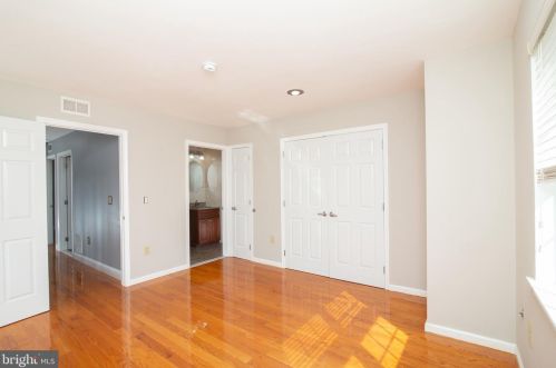 3161 Rowe St, Camden NJ exterior