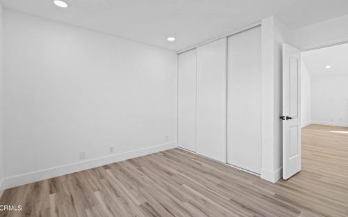 1540 Joliet Pl, Oxnard CA  93030-3140 exterior