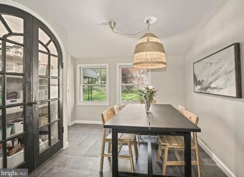 10112 Grant Ave, Silver Spring MD  20910-1047 exterior