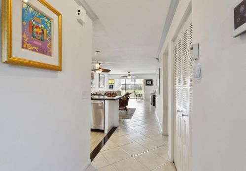 7927 Eastlake Dr, Boca Raton FL  33433-1430 exterior