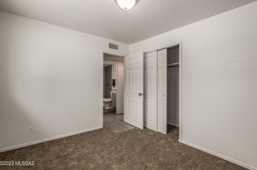 8189 20th St, Tucson AZ  85710-5960 exterior