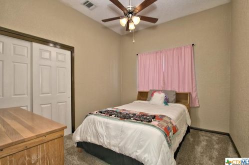 1891 Tanglewood Trl Ct, Spring Branch TX 78070-5237 exterior