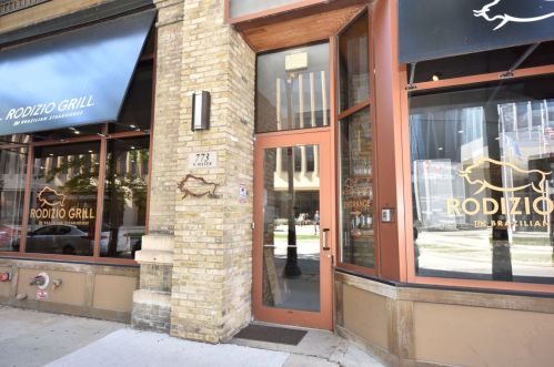 773 Water St, Milwaukee WI  53202-3536 exterior