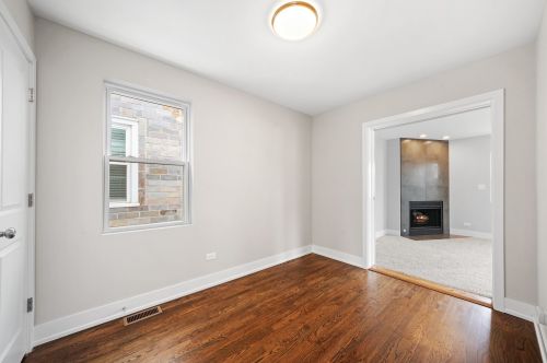 4523 New England Ave, Chicago IL  60706-4827 exterior