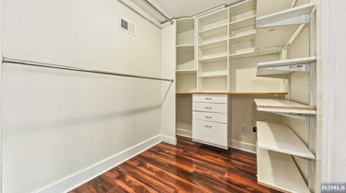 2 Vela Way, Edgewater NJ 07020-1564 exterior