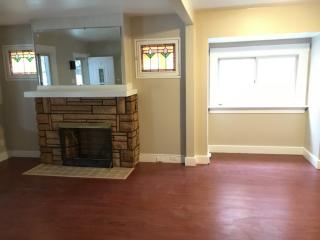 1237 Oakridge St, Pittsburgh PA  15226-2307 exterior