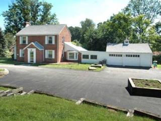 256 Duff Rd, Pittsburgh, PA 15235-3221