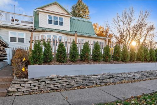 686 Duluth St, Saint Paul MN  55106-4710 exterior